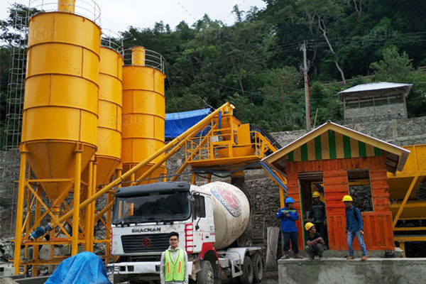 dry-mix-concrete-batching-plant