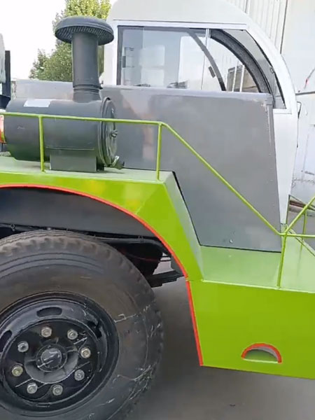 mining-concrete-mixer-truck-4