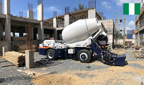 AS4.5 Self Loading Mixer in Nigeria For House Construction