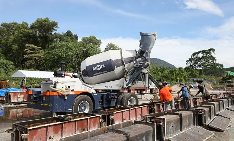 AIMIX self loading concrete mixer working well