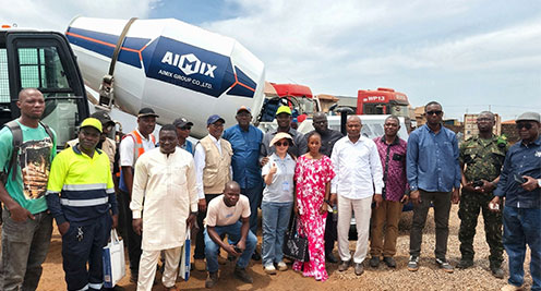 AIMIX AS3.5 self loading concrete mixer in Guatemala